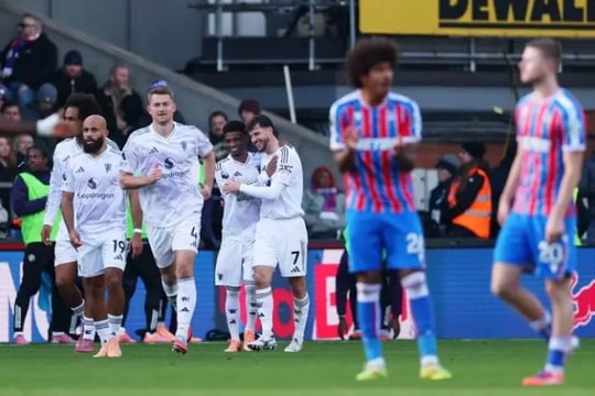 Man United ngược dòng hạ Palace: Dấu ấn chiến thuật của Amorim