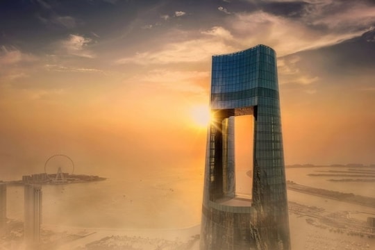 Ciel Dubai Marina: Trải nghiệm bên trong khách sạn cao nhất thế giới