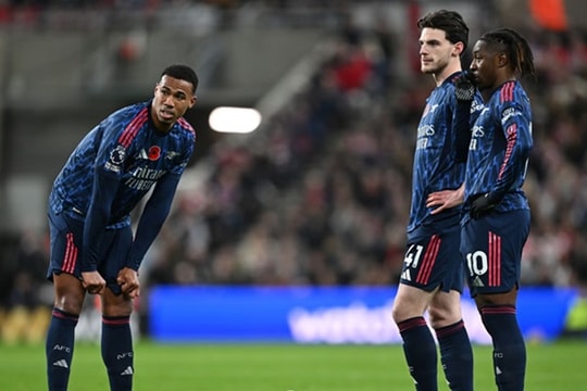 Bí mật vũ khí bóng chết: Arsenal đã học hỏi từ Brentford ra sao?