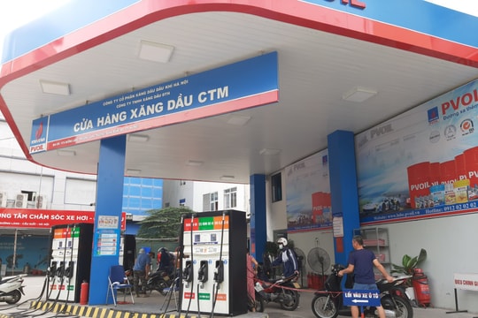 Giá xăng dầu hôm nay 2/12/2025: Dầu thô tăng trở lại