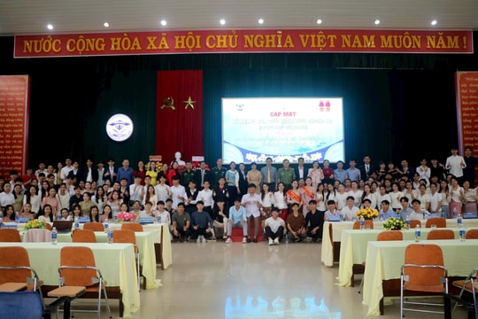 Trường Đại học Quảng Nam tổ chức kỷ niệm 50 năm Quốc khánh Lào