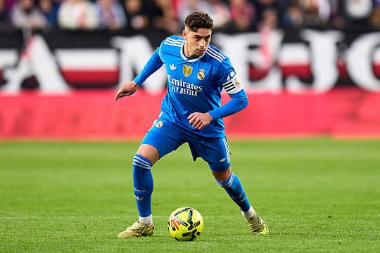 Man Utd nhắm 'Roy Keane mới' Federico Valverde giá 100 triệu bảng