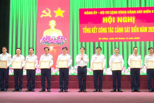 Vùng Cảnh sát biển 2 bảo vệ vững chắc chủ quyền an ninh trên biển