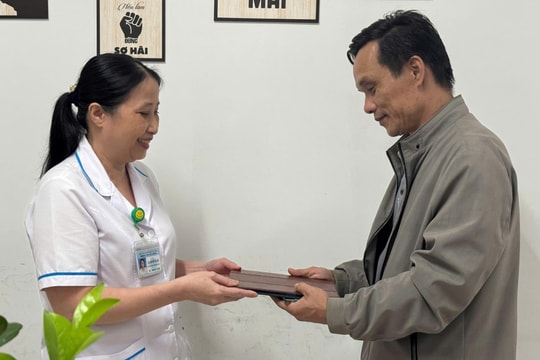Bệnh viện Đà Nẵng trao trả tài sản thất lạc cho người bệnh