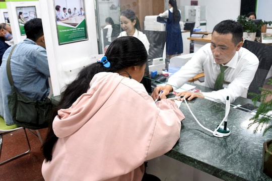 Giữ ổn định lãi suất cho vay sản xuất, kinh doanh