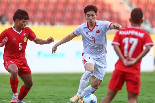 U22 Việt Nam thắng U22 Lào 2-1: Khi sự đơn giản là xa xỉ