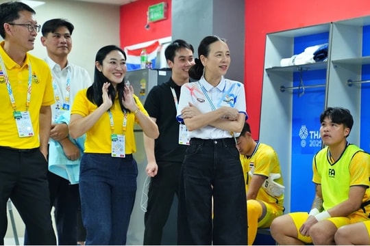 U22 Thái Lan thắng 6-1, nhận thưởng nóng từ Madam Pang