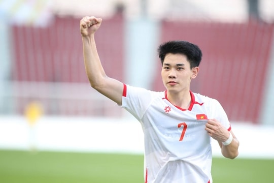 U22 Việt Nam thắng nhờ bàn thắng gây tranh cãi của Đình Bắc