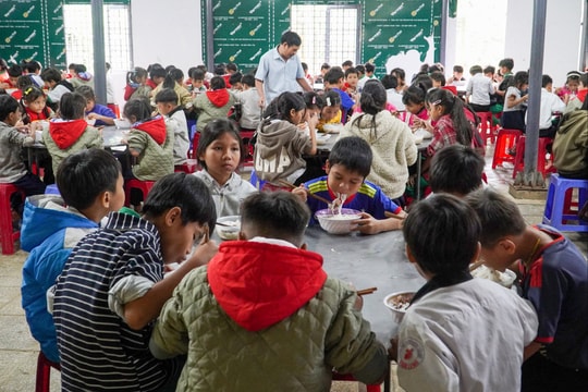 Điểm sáng xóa điểm trường tạm ở vùng cao