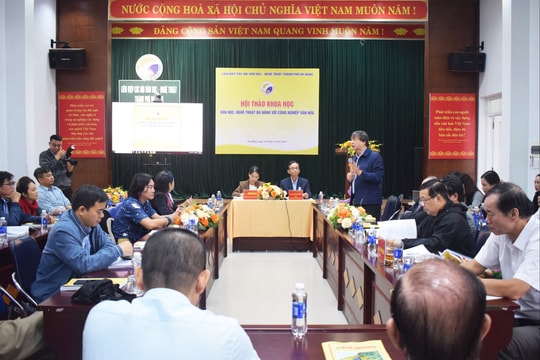 Văn học, nghệ thuật Đà Nẵng với công nghiệp văn hóa