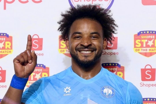 Xuân Son lập hat-trick, Nam Định đại thắng tại Shopee Cup