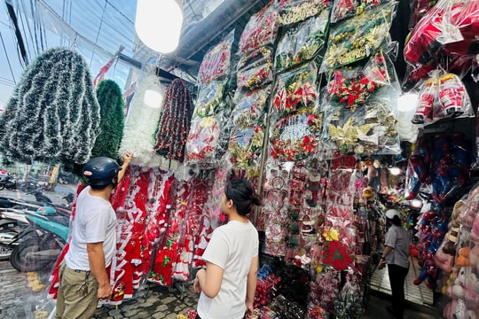 Trầm lắng thị trường Giáng sinh