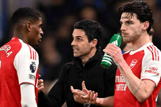 Arsenal và bài toán tâm lý trên đường đua vô địch Ngoại hạng Anh