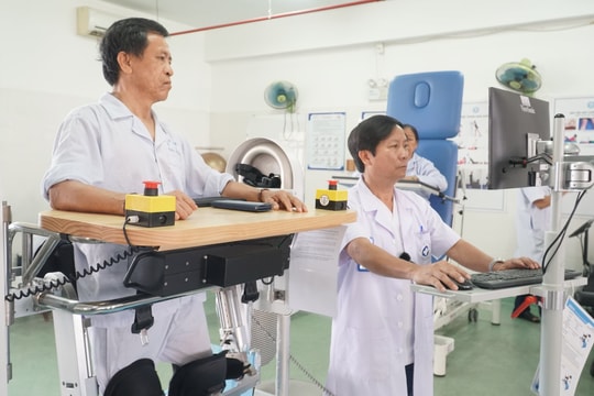 Người thầy thuốc tiên phong chuyển đổi số trong phục hồi chức năng
