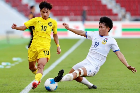U22 Malaysia thắng đậm 4-1, chiếm ngôi đầu bảng của Việt Nam
