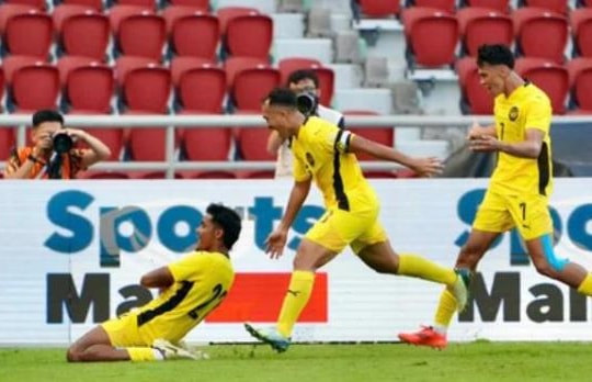 U22 Malaysia ngược dòng 4-1, gửi lời cảnh báo đến U22 Việt Nam