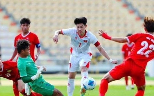 HLV Malaysia gửi lời thách đấu U22 Việt Nam sau trận thắng 4-1