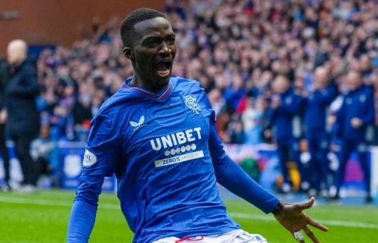 Liverpool tìm người thay Salah, Arsenal đại chiến vì Barcola