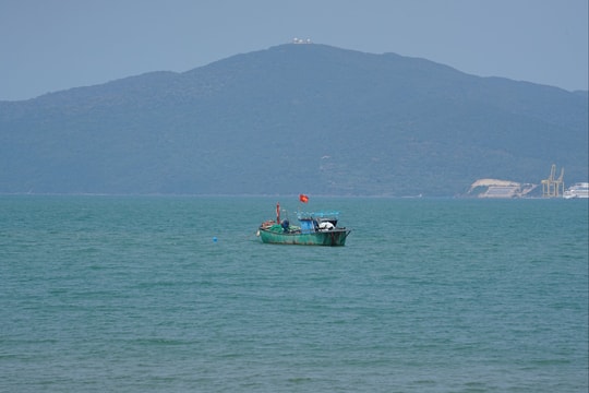 Neo nhịp đời nơi biển