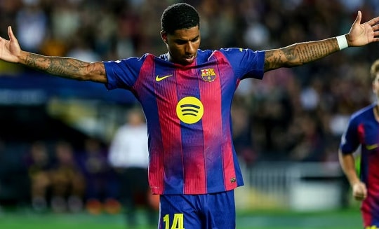 Rashford thăng hoa, Man Utd đối mặt ván cờ chuyển nhượng khó