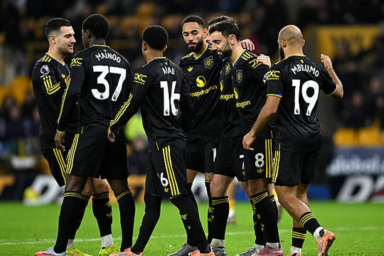 Bruno Fernandes tỏa sáng, Man United đại thắng Wolves 4-1