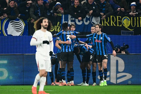 Chelsea thua ngược Atalanta 1-2: Gục ngã cay đắng ở phút 83
