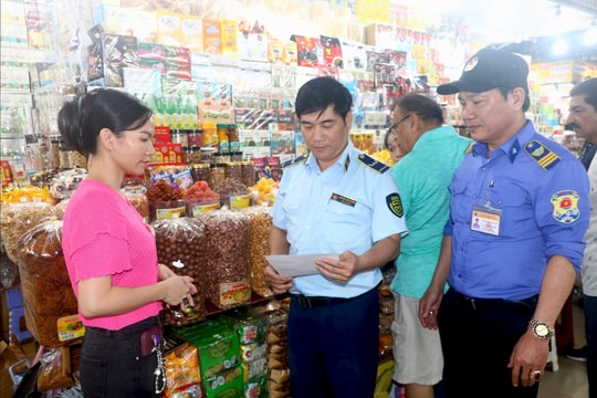 Mạnh tay ngăn chặn hàng giả, hàng nhái