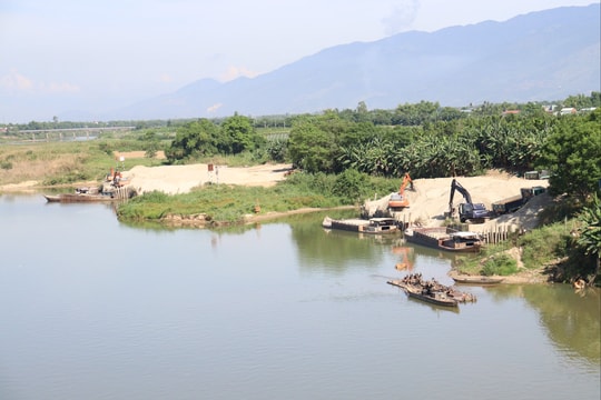 Gỡ vướng khai thác cát, sỏi làm vật liệu xây dựng