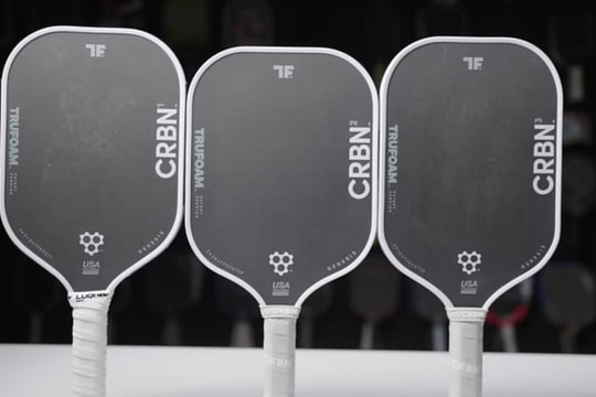 Đánh giá vợt CRBN Genesis TF1: Lựa chọn cho người chơi hệ kiểm soát