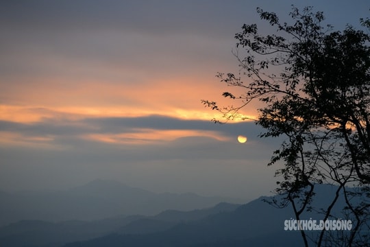 Đồn Đèn Ba Bể: Kinh nghiệm săn biển mây ở điểm đến mới