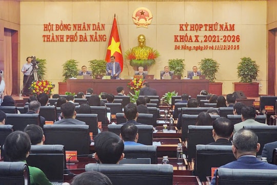 Xây dựng chính sách trợ cấp hằng tháng, đột xuất đối với người có công cách mạng và thân nhân: Nhân lên nghĩa cử tri ân