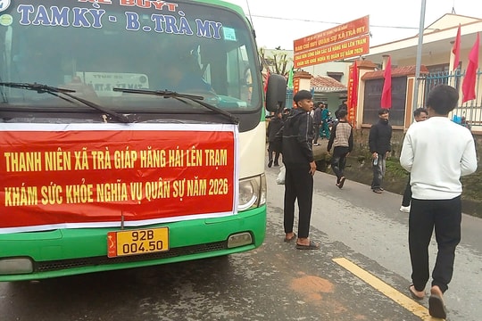 Vượt khó huy động thanh niên đi khám tuyển nghĩa vụ đảm bảo chỉ tiêu