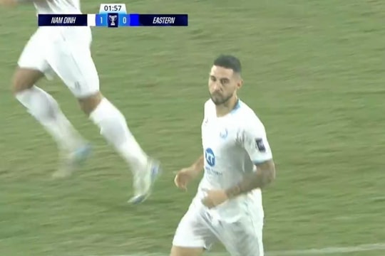 Nam Định hủy diệt Eastern AA 9-0 ngay trong 2 hiệp đấu