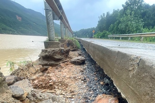 Sở Xây dựng Đà Nẵng đề xuất sửa chữa khẩn cấp tuyến ĐT615B