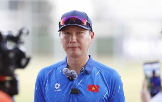 U22 Việt Nam vào bán kết SEA Games, HLV Kim đặt mục tiêu lớn