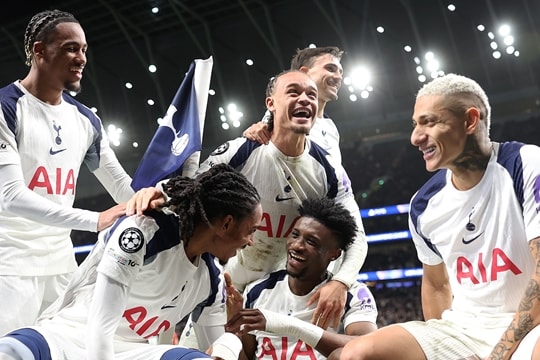 Tottenham trước tháng Giêng quyết định: Lời hứa của Thomas Frank
