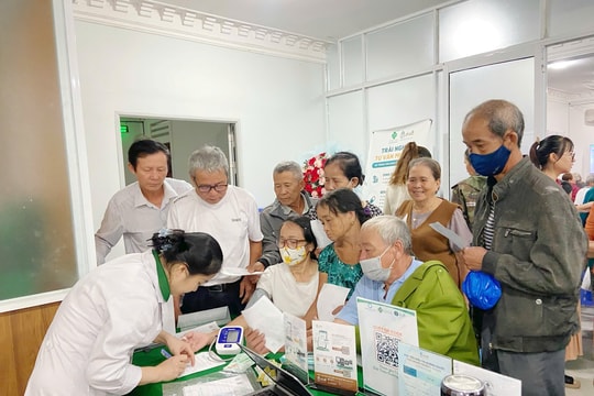 Tạo điều kiện phát triển y tế tư nhân