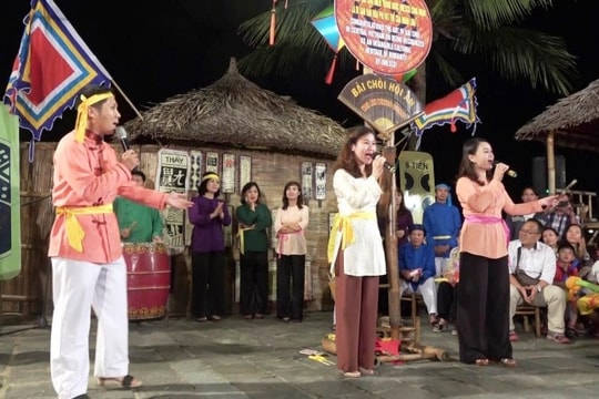 Rộn ràng nghệ thuật truyền thống
