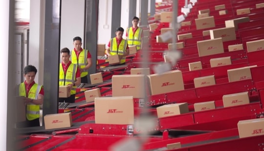 J&T Express tăng cường vận hành, đáp ứng nhu cầu mua sắm dịp cuối năm