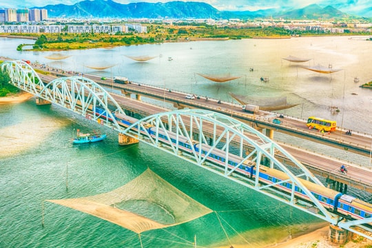 Nghe tiếng quê hương