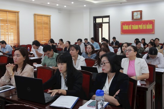 Nâng cao kỹ năng xây dựng chế độ báo cáo, thống kê trực tuyến cho chuyên viên các sở, ban, ngành