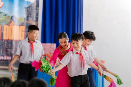 Hơn 320 học sinh tham gia chương trình giáo dục di sản Mỹ Sơn