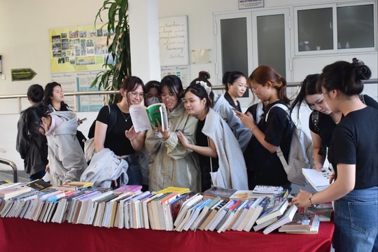 Bồi đắp tâm hồn yêu văn chương xứ Quảng