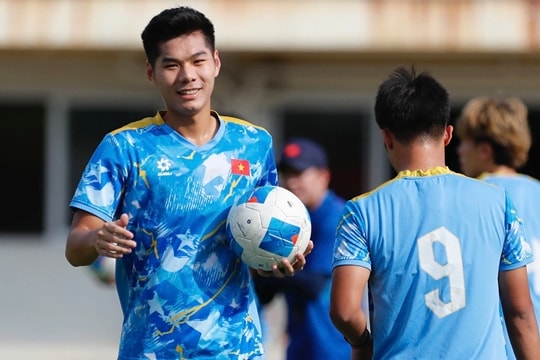 Chung kết SEA Games 33: Hiểu Minh tự tin khóa chặt Vua phá lưới Thái Lan