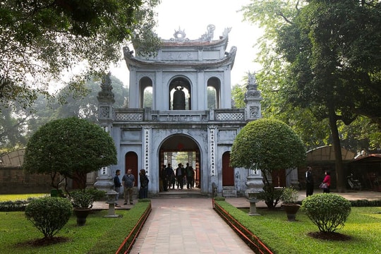 Văn Miếu Quốc Tử Giám: Cẩm nang khám phá trường đại học đầu tiên của Việt Nam