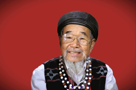 Ngừng đập một cánh chim Triing...