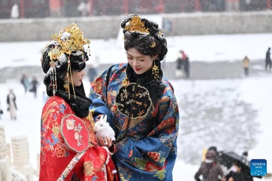 Bắc Kinh: Cố đô cổ kính khoác áo tuyết trắng đầu mùa