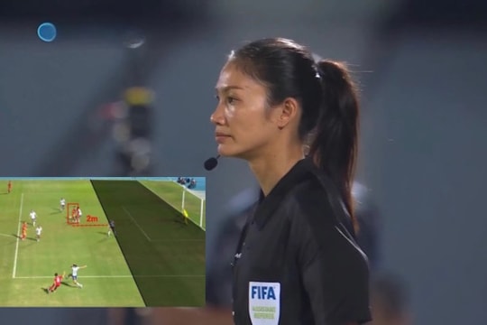 Tuyển nữ Việt Nam bị tước bàn thắng oan ở chung kết SEA Games 33