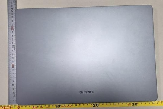 Cận cảnh Galaxy Book 6 Pro: Laptop Windows cao cấp sắp ra mắt