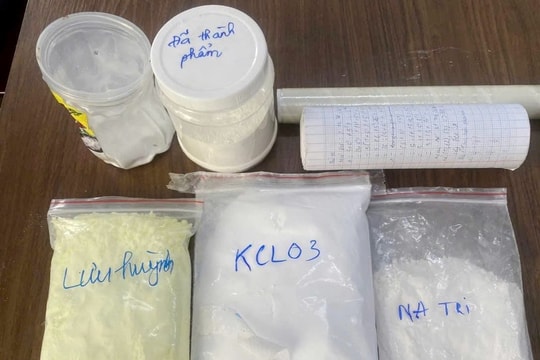 Công an xã Hòa Tiến phát hiện trường hợp chế tạo pháo trái phép